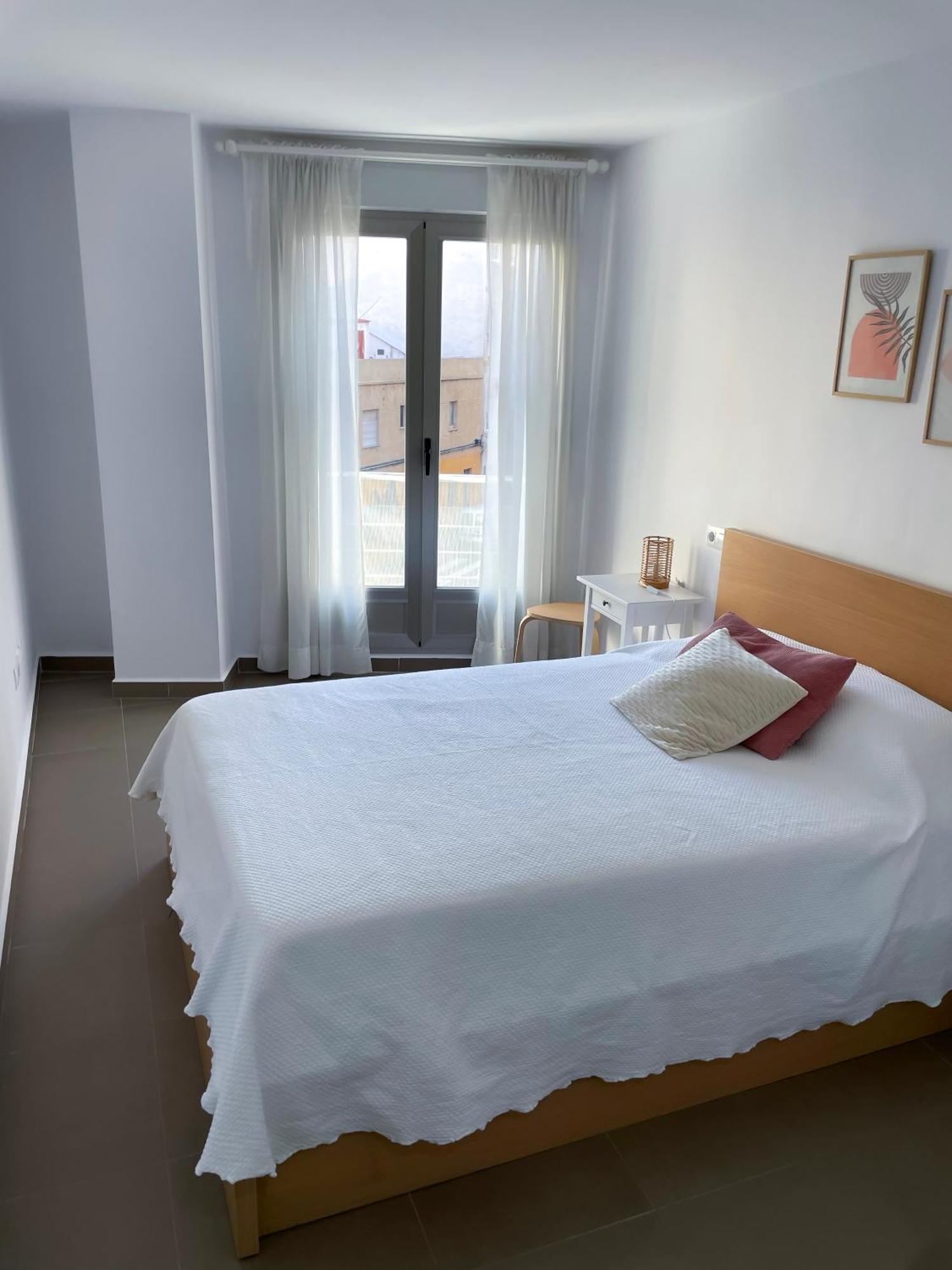 Habitaciones Privadas Con Bano En Piso Centrico Gandia Exterior photo